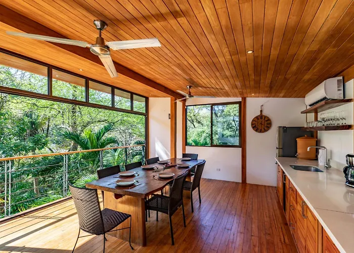 Casa Canopy